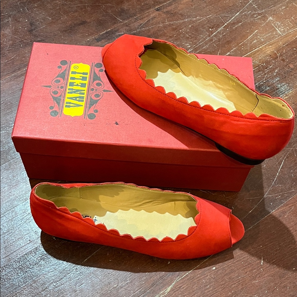 Vaneli Red Scalloped Flats - Picture 2 of 13
